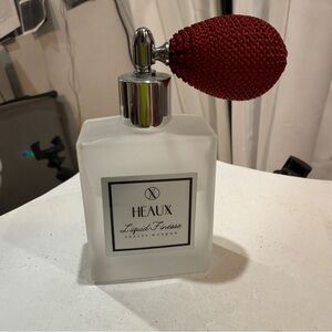 Heaux cosmetics Liquid Finesse Perfume Atomizer - Red and Silver